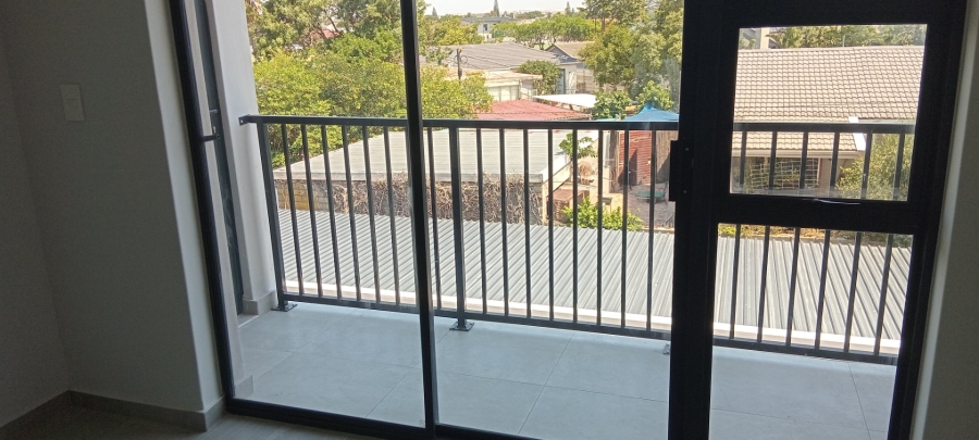 2 Bedroom Property for Sale in Table View Western Cape